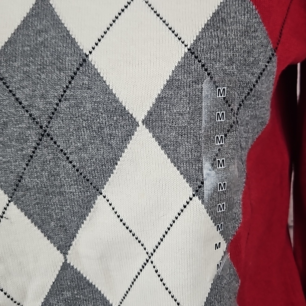 St John Bay Argyle V Neck Sweater Red Grey White Med NWT Cotton - Picture 2 of 11
